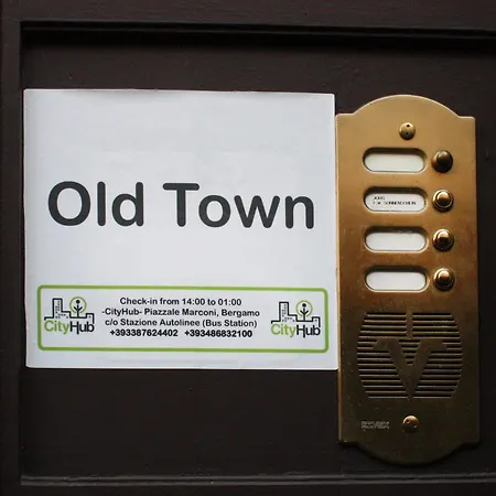 Old Town Funicolar 招待所 贝尔加莫